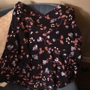 Floral bell-sleeve shirt